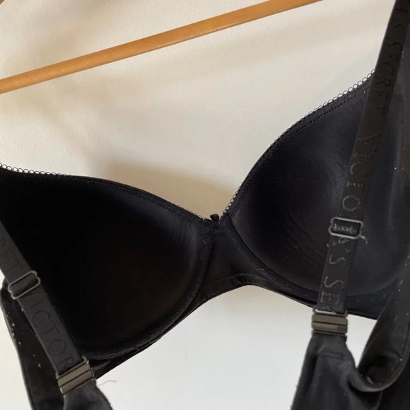 Victoria's Secret Body By Victoria Lined  Demi Bra Black Sz 36DD - Picture 5 of 6